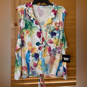 Onque Casuals NWT Tropical Print Top with tie front and rhinestones. Size 3X